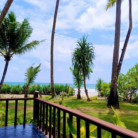 Emerald Sea Resort Ngwesaung Buitenkant foto